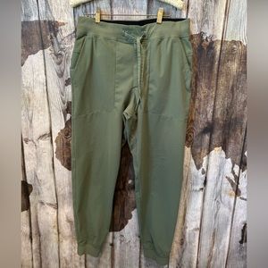 Male Lululemon joggers size large